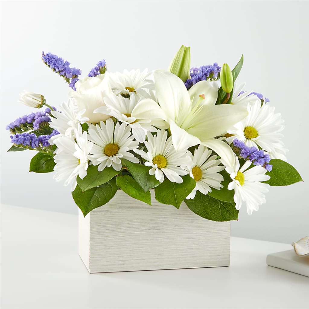 Beyond Blue Box Bouquet – Simply Flowers, Moscow TN