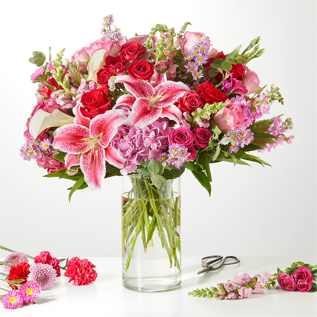 Swooning Over You - A Luxury Florist Original – Simply Flowers, Moscow TN