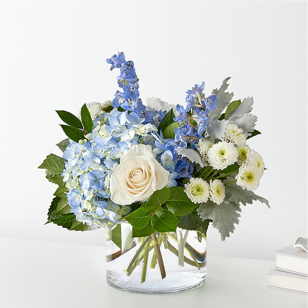 Clear Skies Bouquet – Simply Flowers, Moscow TN