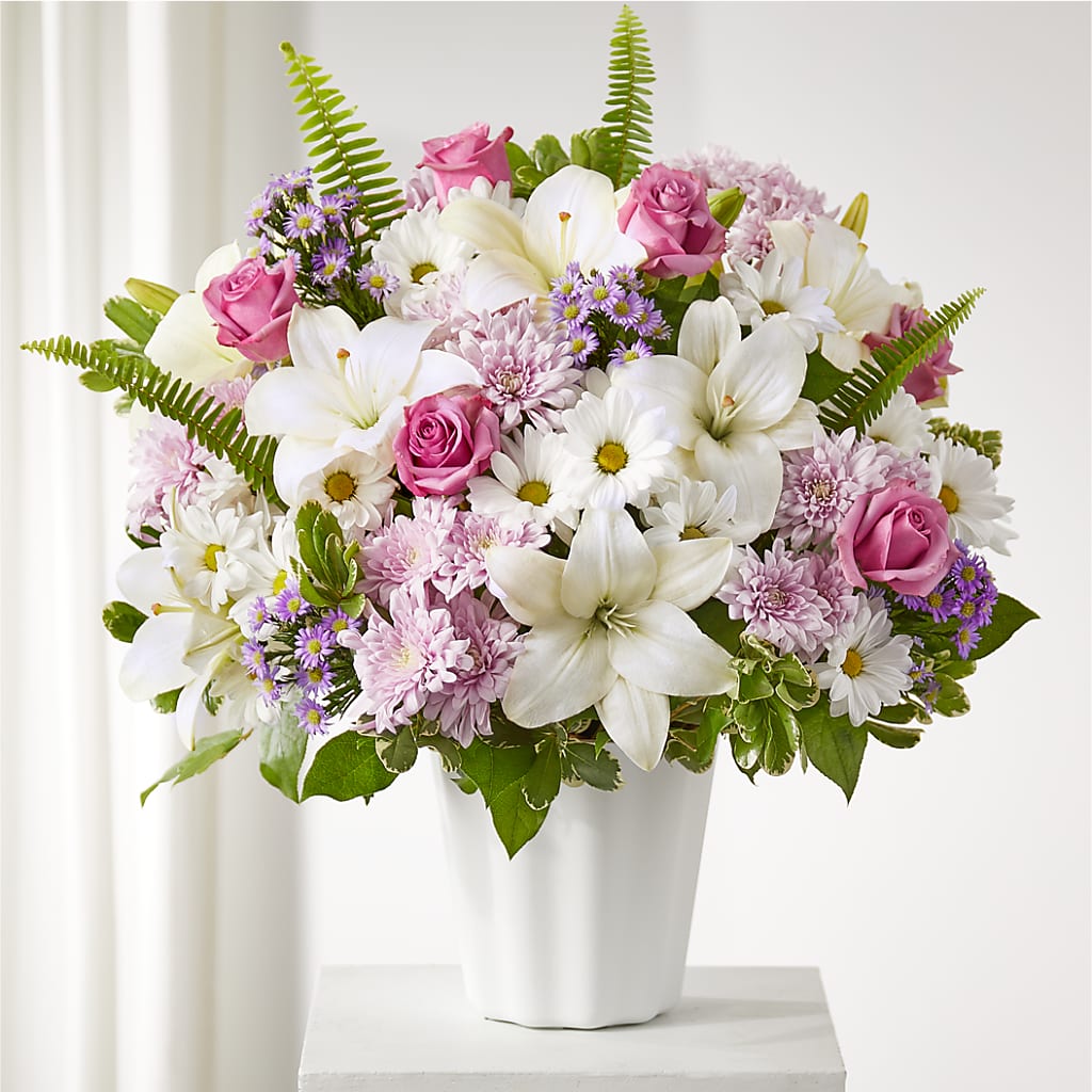 Warmest Thoughts Tabletop Basket – Simply Flowers, Moscow TN