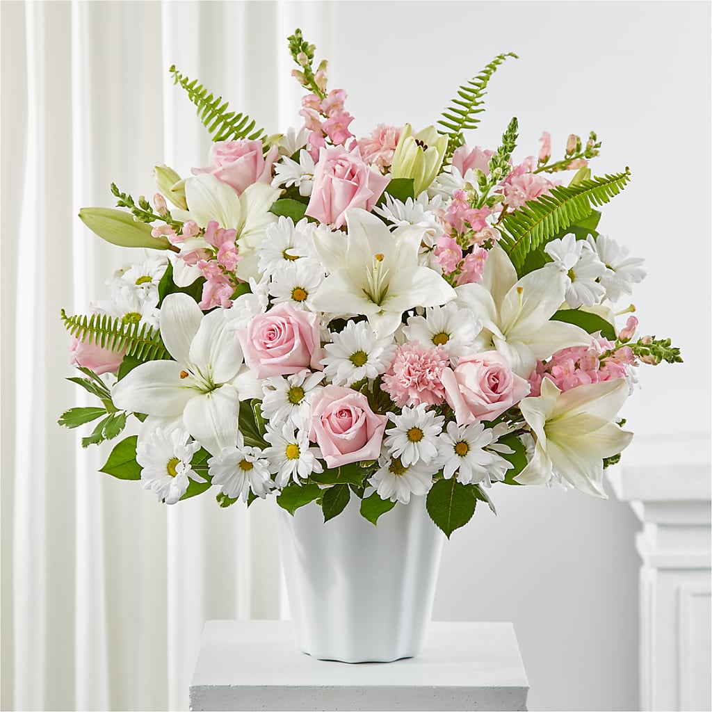 Soft Touch Tabletop Basket – Simply Flowers, Moscow TN