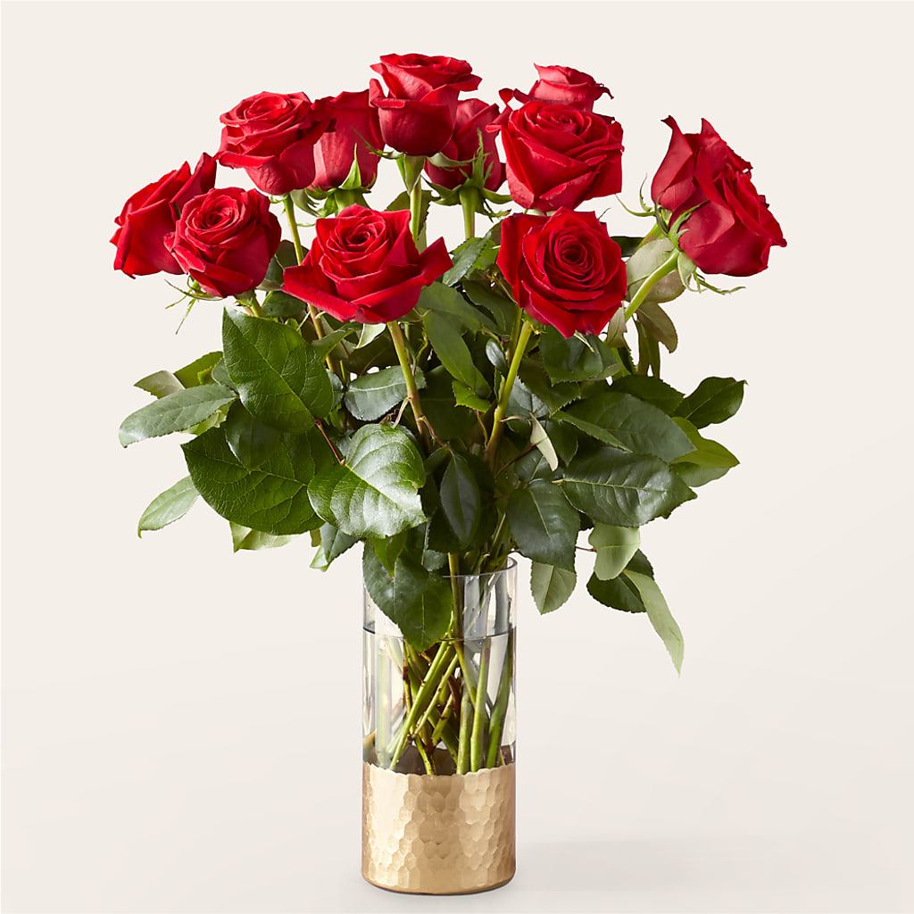 Classic Love Red Rose Bouquet – Simply Flowers, Moscow TN