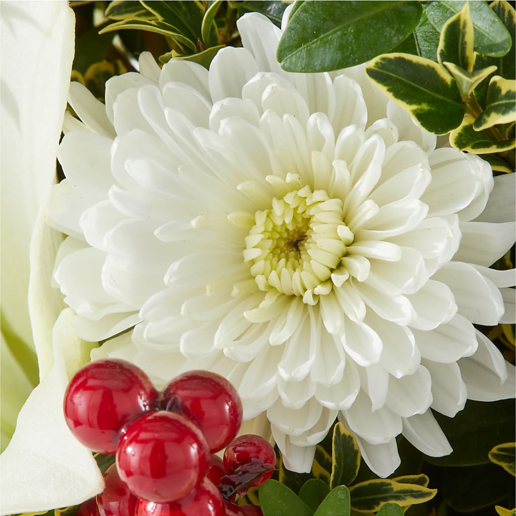 Festive Moments Tree –  Simply Flowers, Moscow TN