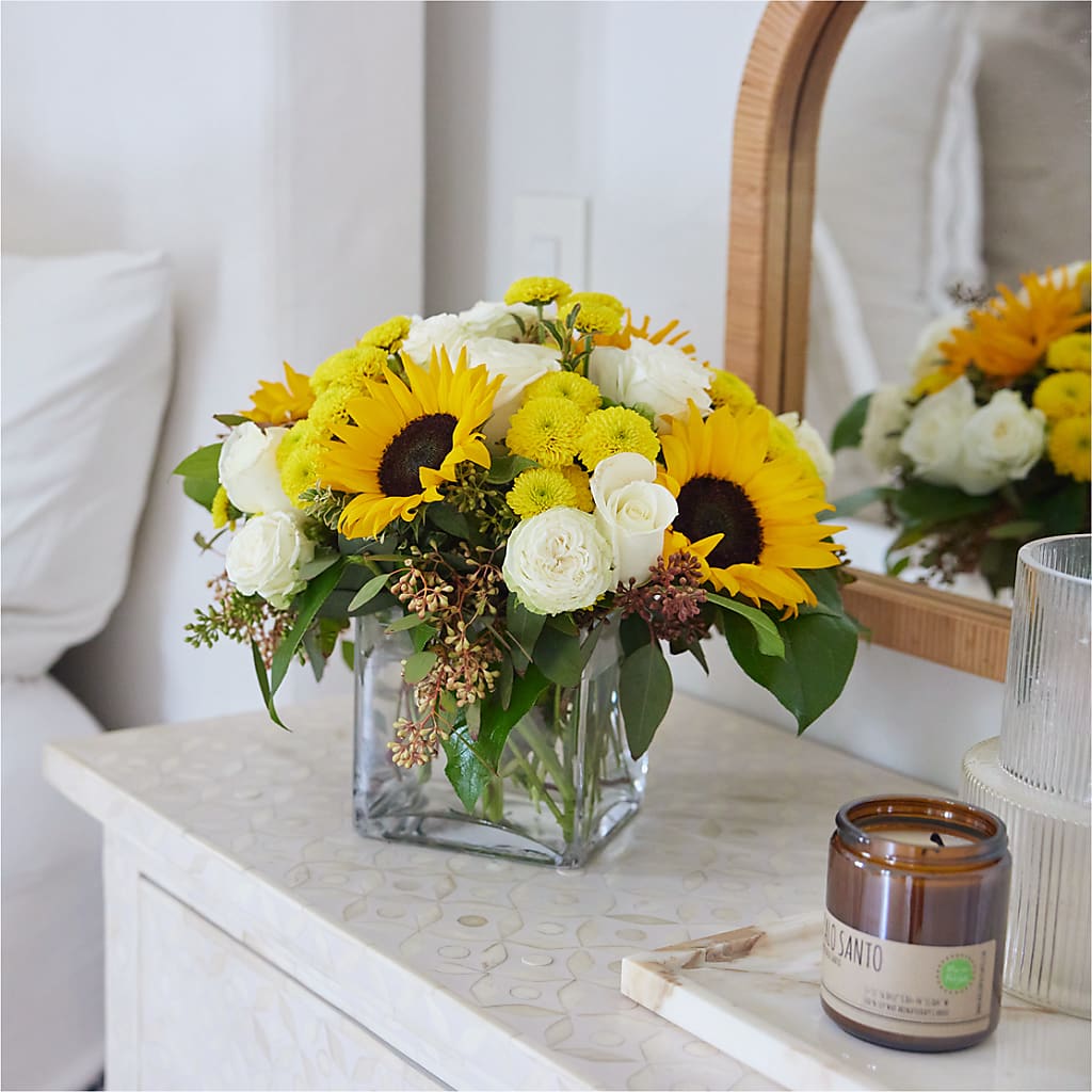 Luminous Morning Bouquet –  Simply Flowers, Moscow TN