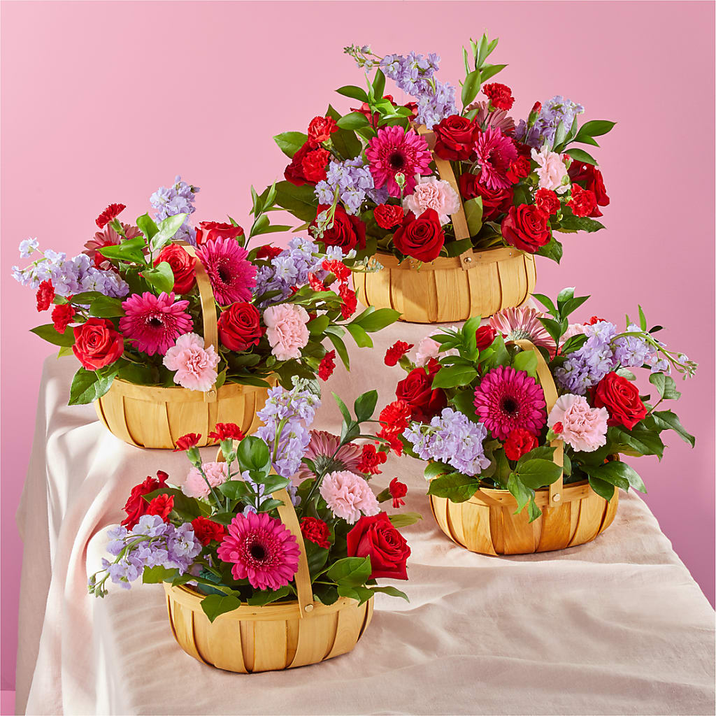 Pink Picnic Basket –  Simply Flowers, Moscow TN