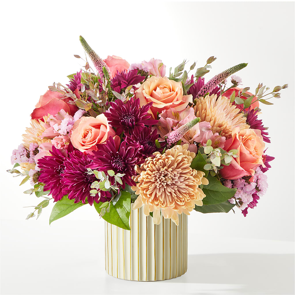 Berry Cobbler Bouquet with Ivory Vase –  Simply Flowers, Moscow TN