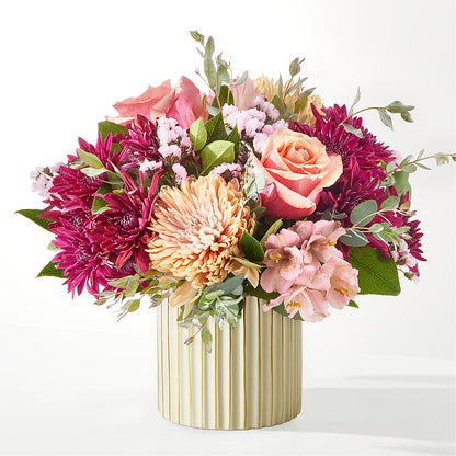 Berry Cobbler Bouquet with Ivory Vase –  Simply Flowers, Moscow TN