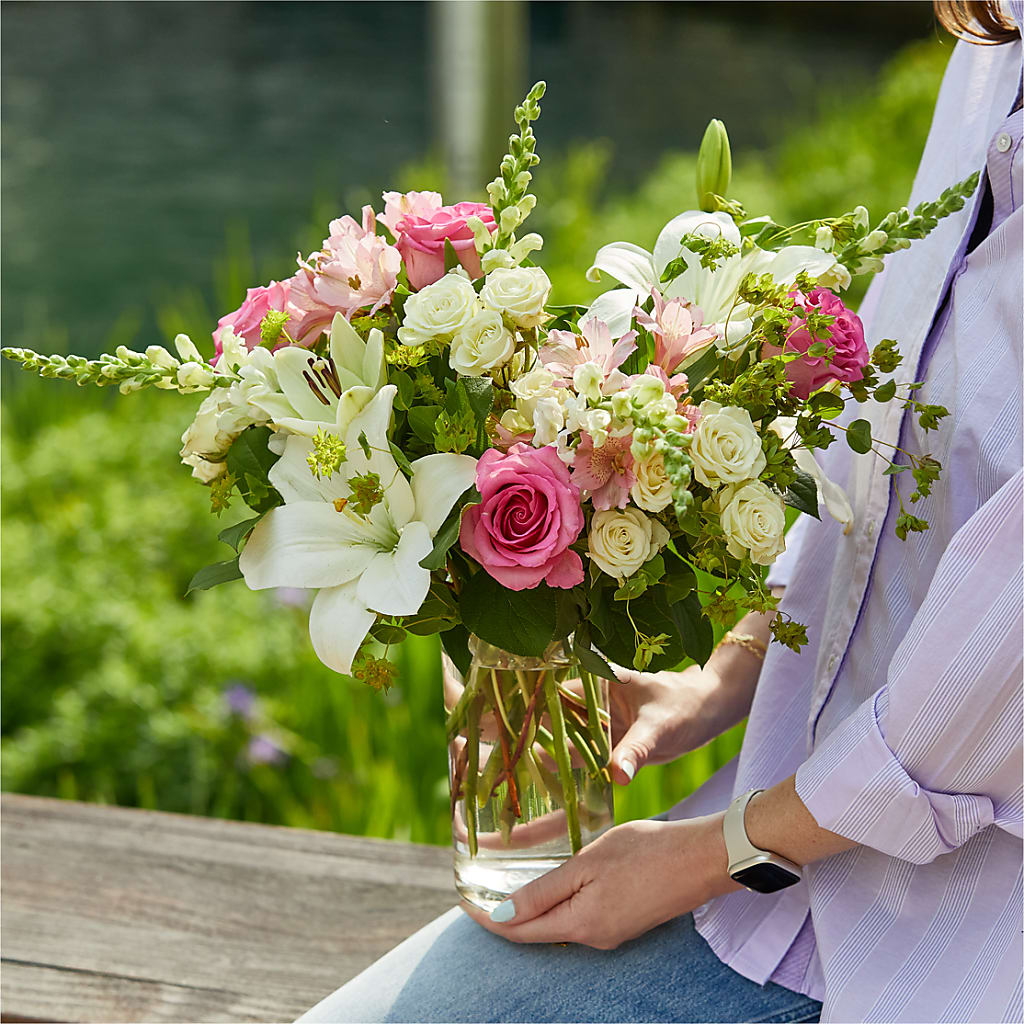 Fondly Bouquet –  Simply Flowers, Moscow TN